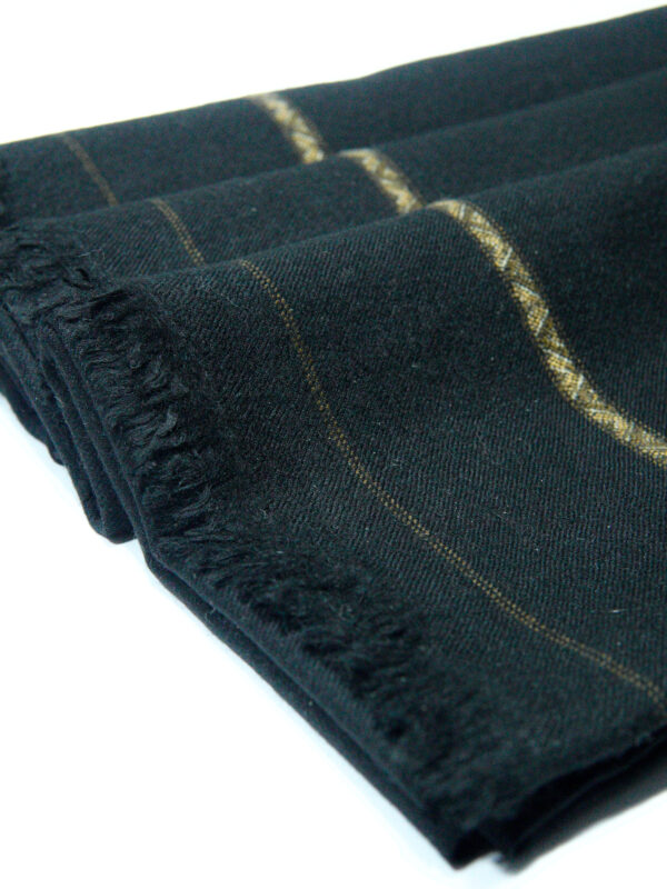 pure wool shawl - Image 5