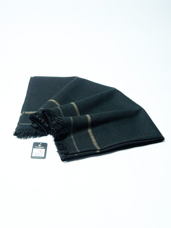 sewdish merino wool shawl - Image 5