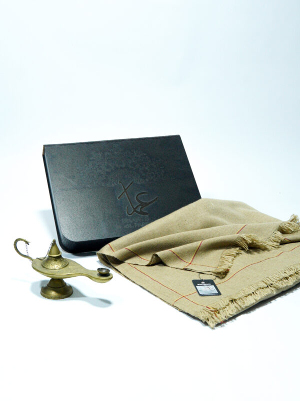 Pashmina (عما ر)